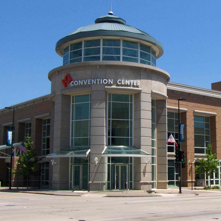 KI Convention Center opens.